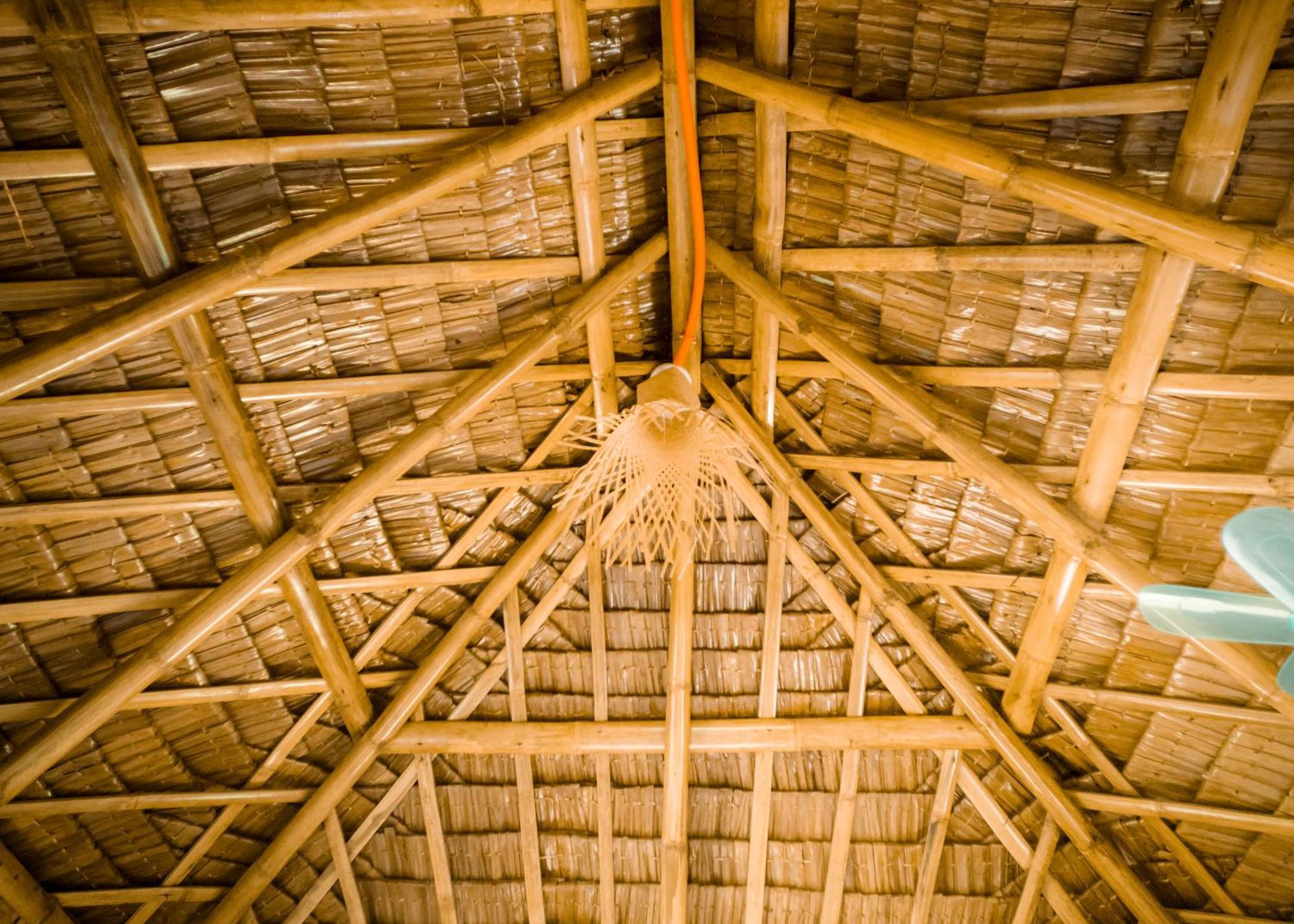 Ocean Green Eco Lodge Puerto Princesa Екстериор снимка