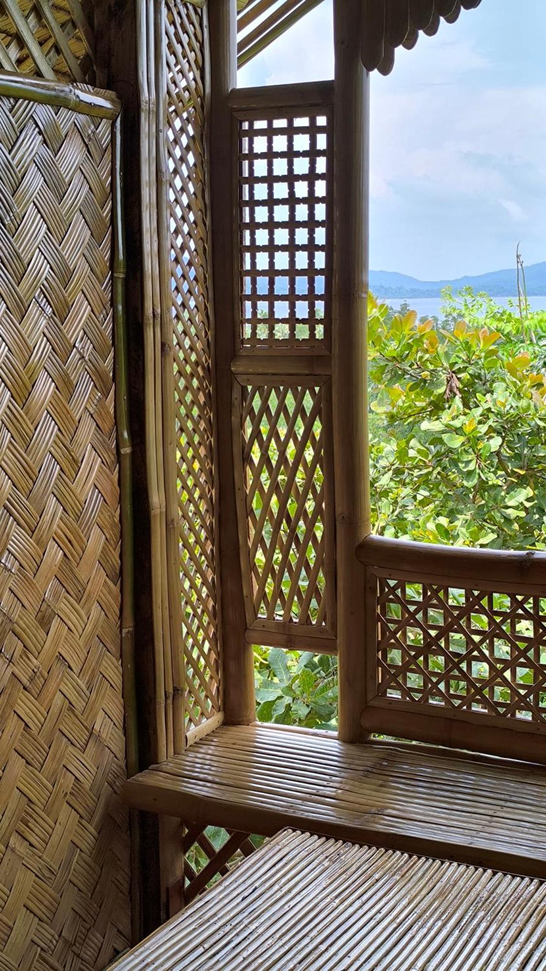 Ocean Green Eco Lodge Puerto Princesa Екстериор снимка