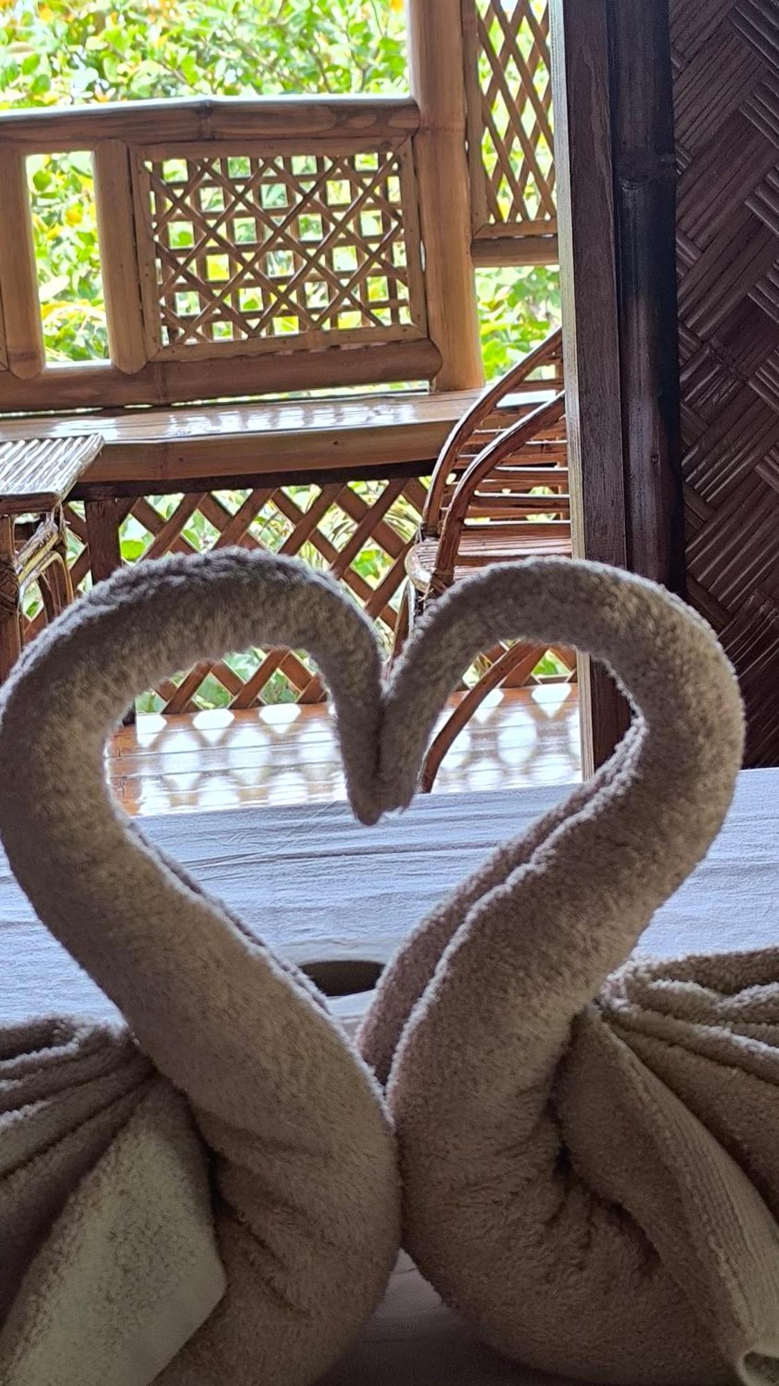 Ocean Green Eco Lodge Puerto Princesa Екстериор снимка